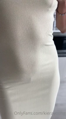 kierayoung - Shower time. 😌