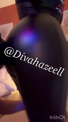 divahazeell - Do you think my ankle socks smell right now?