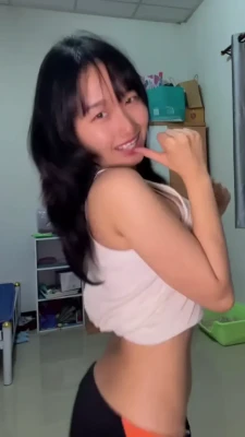 x.lumu - I was about to take a nap and I found this old diary in this hostel I
