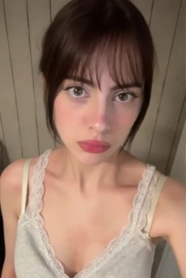 fake_dorozea - Just getting ready for the night