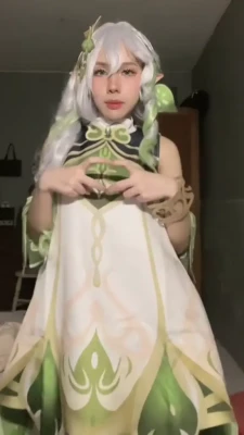 divavdyt - This set was pretty cute 🥰 I think I make a good succubus 🤭