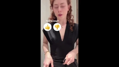 ellenaabol - Who likes my flexibility 👀 and who wants to see more 👻