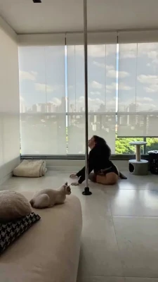 sofiasantino - I might go for a walk with my butt plug in 👀👀