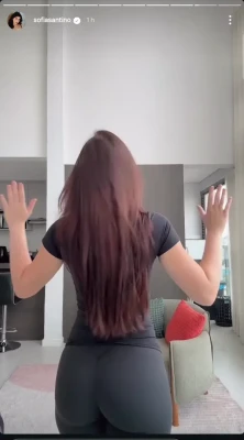 sofiasantino - Wanna help me get ready babe?