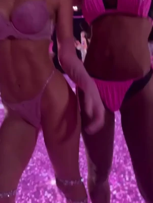emrata - Tip us 😉🩵