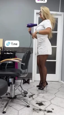 pamellachka_pamellachka... - Orange you glad I'm online? lol 🧡 DM me!!