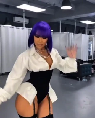 dojacat - you'd be lying if you said you wouldn't suck a dick for me tbh.