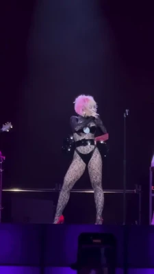 dojacat - / Daddy? I’m in need of a little…teaching😉 can I ask you a few