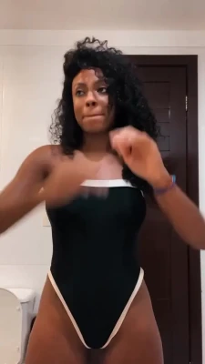 lumena.aleluia - Yesssss fuck this pussy 🤪🤪