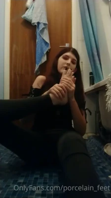 feet_porcelain - Wish you were here 😘