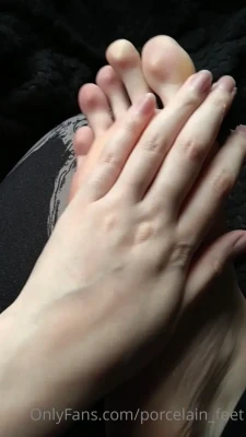 feet_porcelain - Be sure to follow me on twitter ( @ jvmarxx ) in case they literally