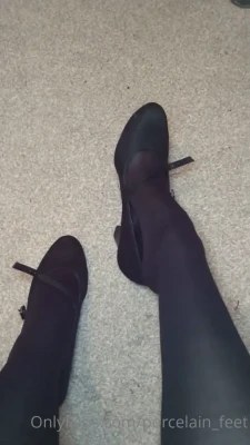 feet_porcelain - so im gonna drop a full vid bc i was literally so tight i couldnt