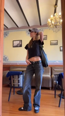 emilyfeld - Booty clap !
