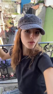 emilyfeld - I may be captured but Im still sexy ..
