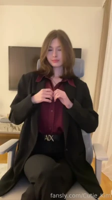 cutie_kim - A foot fetishists dream