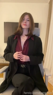 cutie_kim - How to be a real good slut... tips for sissies... Don't worry...I'll