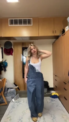 ainsley_rolls - Eat my ass on the patio?