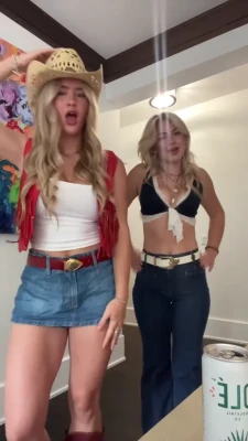 ainsley_rolls - clit swollen from fucking my self so hard and using my vibrator 🥵