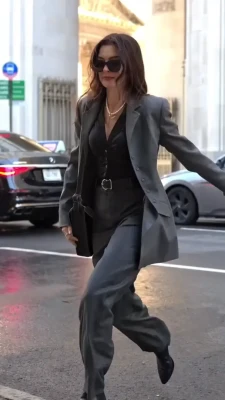 annehathaway - I feel like I should make Semen Sundays a thing. Cum shots all day ?