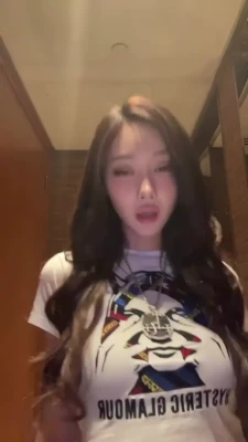 aerichandesu - I really need some dick babyyyyy 😜 can you show me yours ?