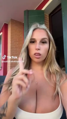 zulebalzano_ - 🔥 How's your day going baby?
