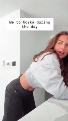 gemma_atkinson - I thought y'all would like that Beetlejuice butt shaking clip more