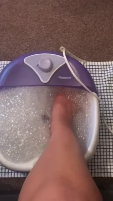 kerrylouise_xxx - Wanna Watch Me Shower? ;) @devilishdaisy