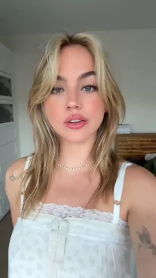 oliviaponton - Who’s man enough to suck my cock?