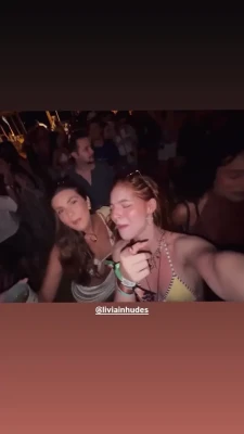 dudamatte - Is this too much cleavage?