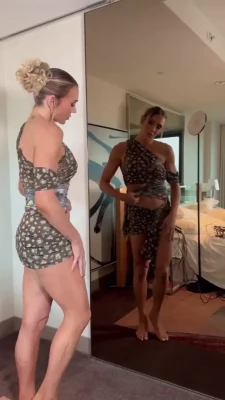 charlottewwe - I’m just a big titty tease 😜  New vid sent out