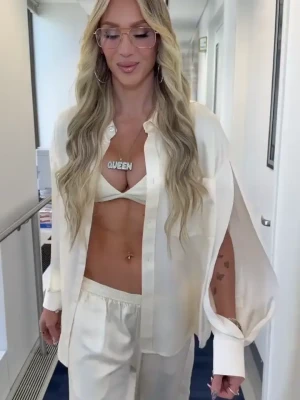 charlottewwe - New trailer video "sex t doll" .. ask in pvt