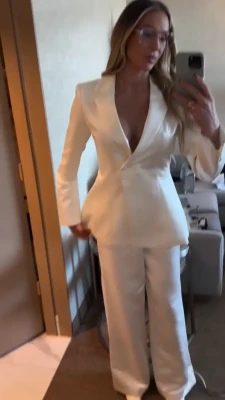 charlottewwe - Let me lick you like a lollipop, baby😱🍭