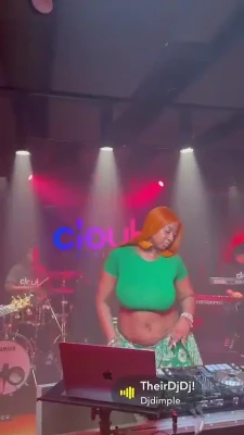 djdimplenipple - Rise & shine! 🍑🍑🍑
