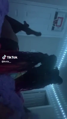 kxta__ - How's your day going? I'm doing great today 😊 (But if you tip me,