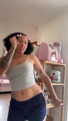 magic_phyra - sucking @realbigtre off ages ago