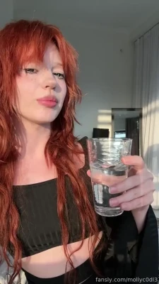 sakurakom - Goodmorning everyone! The sexy set of Sam in the shower had troubles