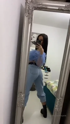 freya_ - Love anything shiny!