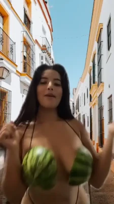 ucnksxhfreffas5ur3aerotg - Vintage Vixen Smoking and Striptease Fetish Clip🔥🔥🔥