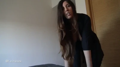 leina-sex - Lift my dress and....? 🫣