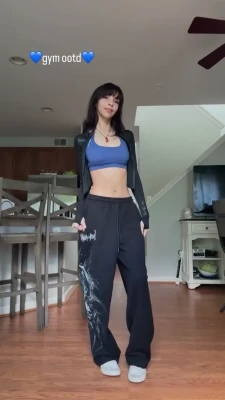 over.taaa - In honor of hitting 100 followers on here I decided posting a video