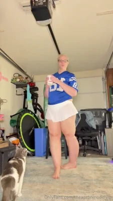 carolynjoslin6 - aww throwback in my little slim days <3 i was so shy lol
