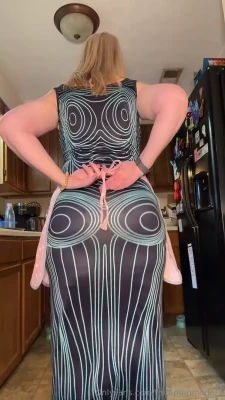 carolynjoslin6 - This skirt always rides up just perfect 😜