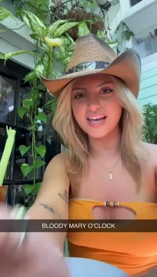 hannah.montoya - Do u like feet with cum ?