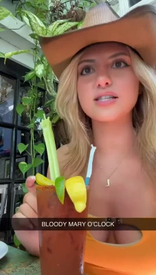 hannah.montoya - I get so wet when I share my slutty body with you ;)