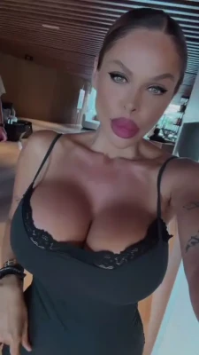 ksepa777 - I know my ass is getting bigger