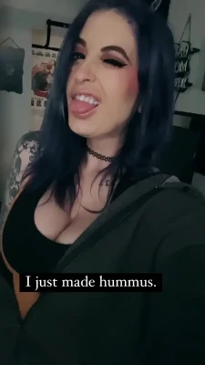 pulp - Just sent TWO 📦’s in your DM’s ~ one video, one set of 22pics!