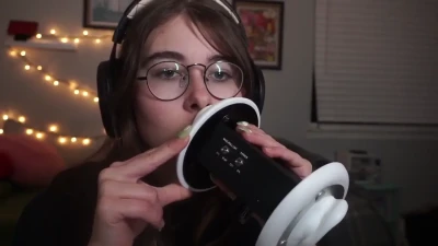 peeboasmr - Doing voice audio dick rates for $15 if you want one ;)