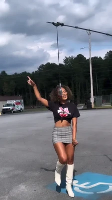 parkermckennaaa - I need someone sucking me off RIGHT NOW!!!! 😵‍💫