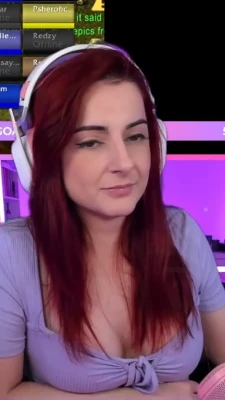 anniefuchsia - what goes here? 👅
