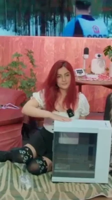 anniefuchsia - Jasmine s First Fucking Machine   Photoset Filmed by  filthy_femdom